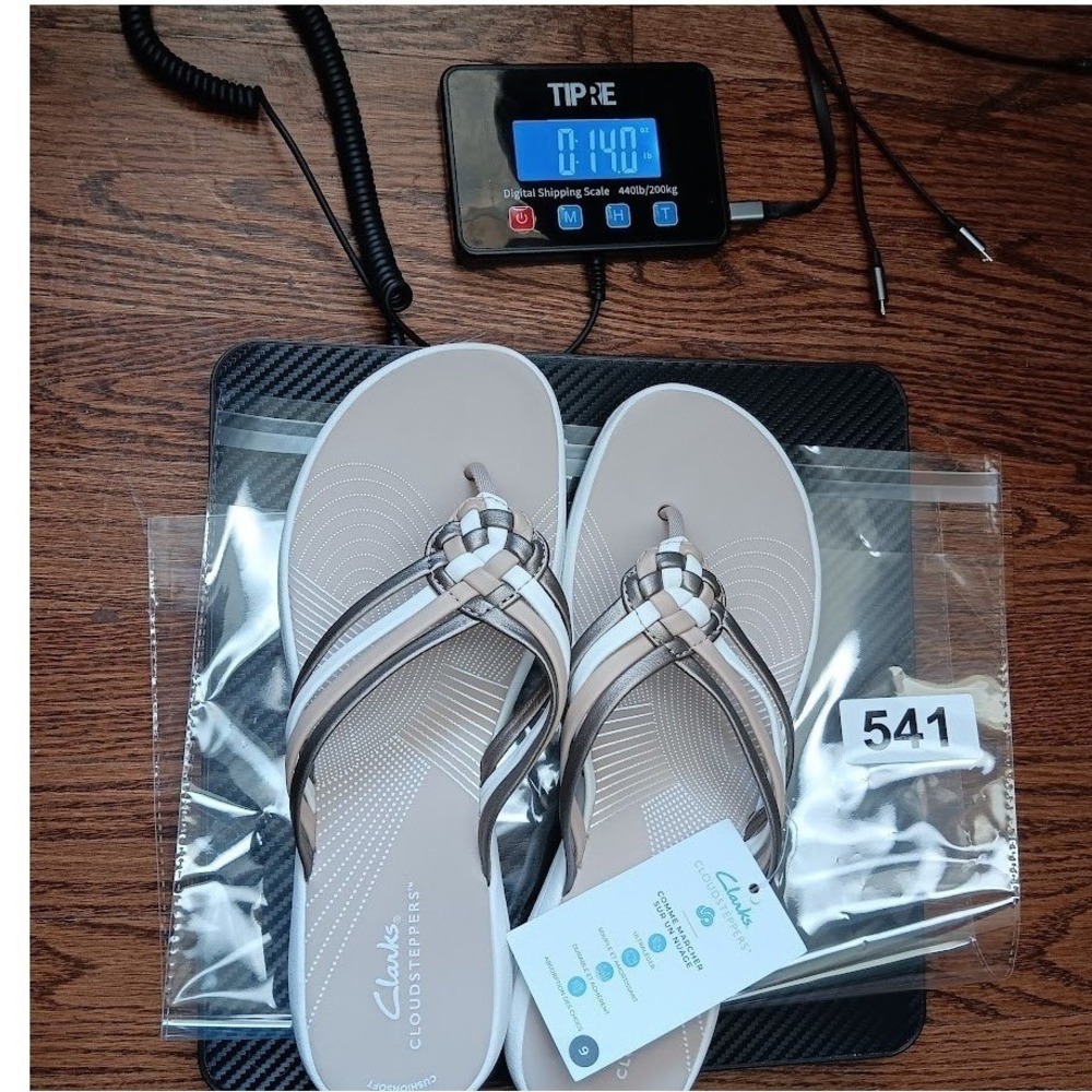 Clarks Breeze Coral Sandals Womens 9 Metallic Combi New Cloudsteppers Flip Flops - Picture 9 of 9